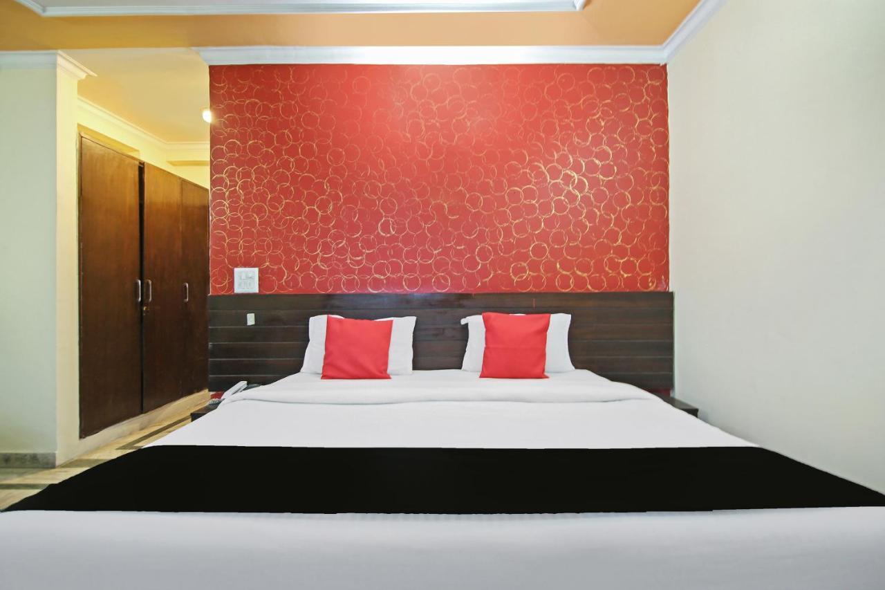 Capital O Tipsyy Near Aravali Biodiversity Park Gurgaon Exterior photo