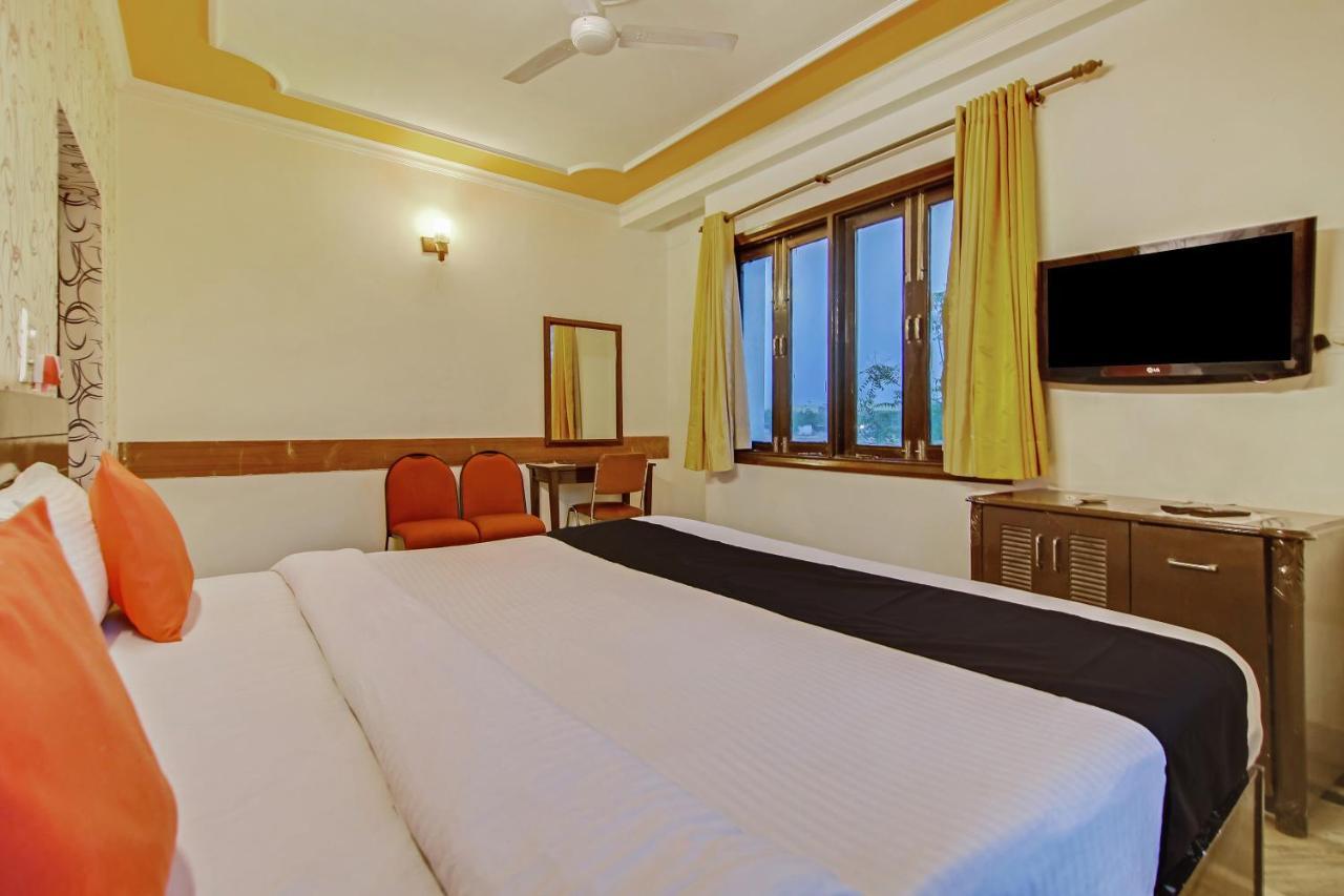 Capital O Tipsyy Near Aravali Biodiversity Park Gurgaon Exterior photo