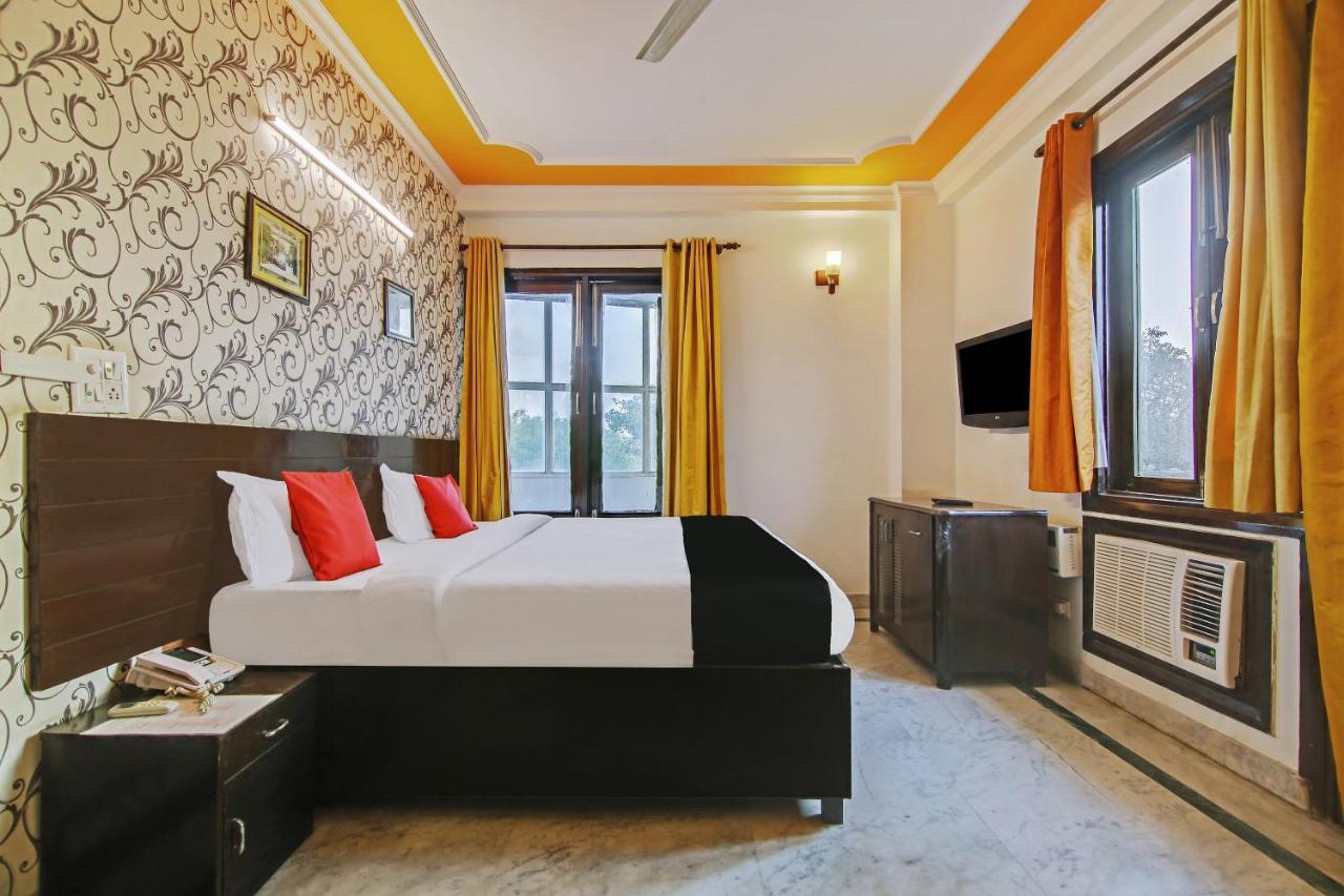 Capital O Tipsyy Near Aravali Biodiversity Park Gurgaon Exterior photo
