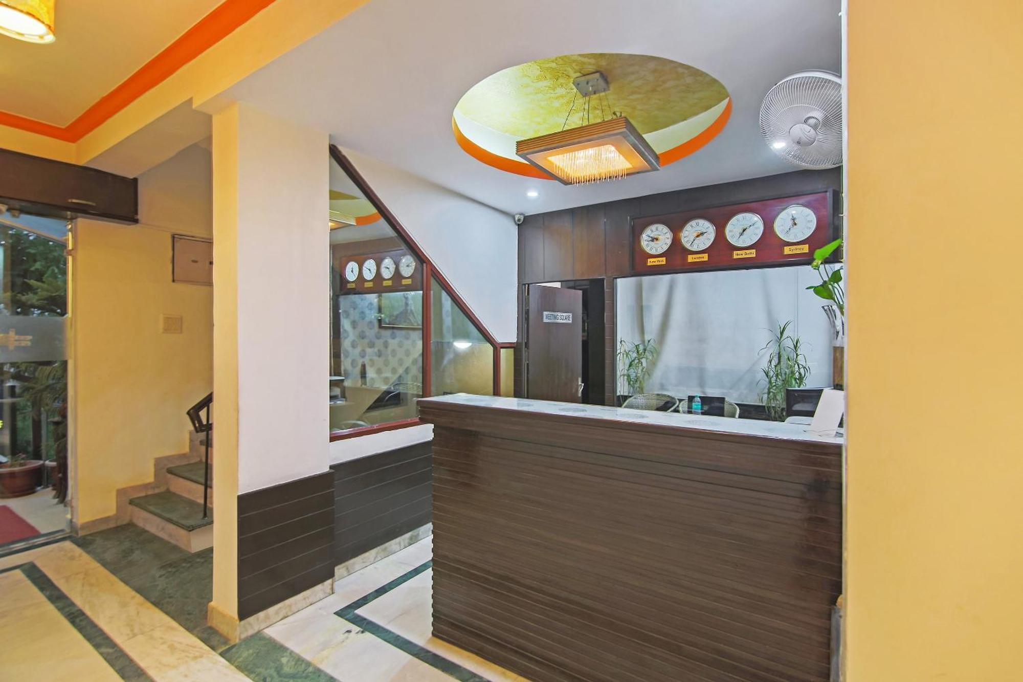 Capital O Tipsyy Near Aravali Biodiversity Park Gurgaon Exterior photo